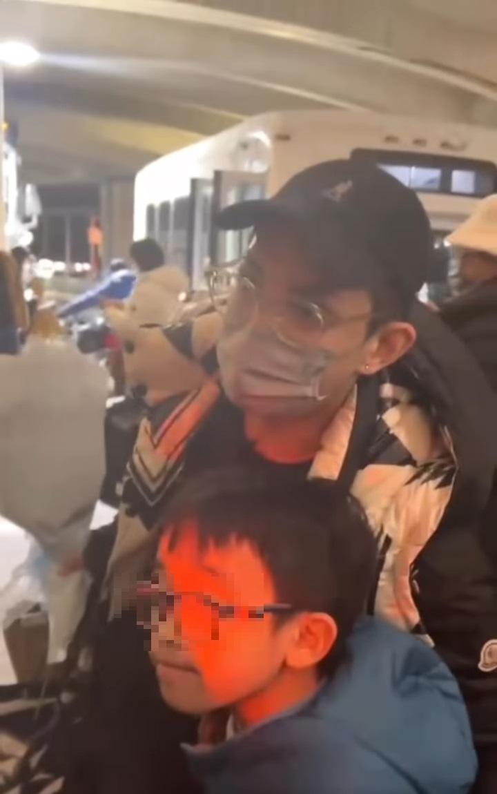 這位小朋友有福了！