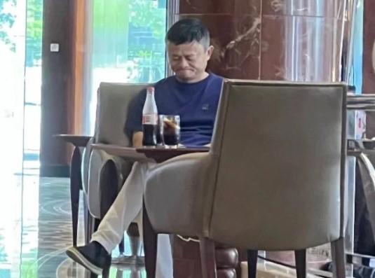 馬雲現身澳洲 探訪「恩人」