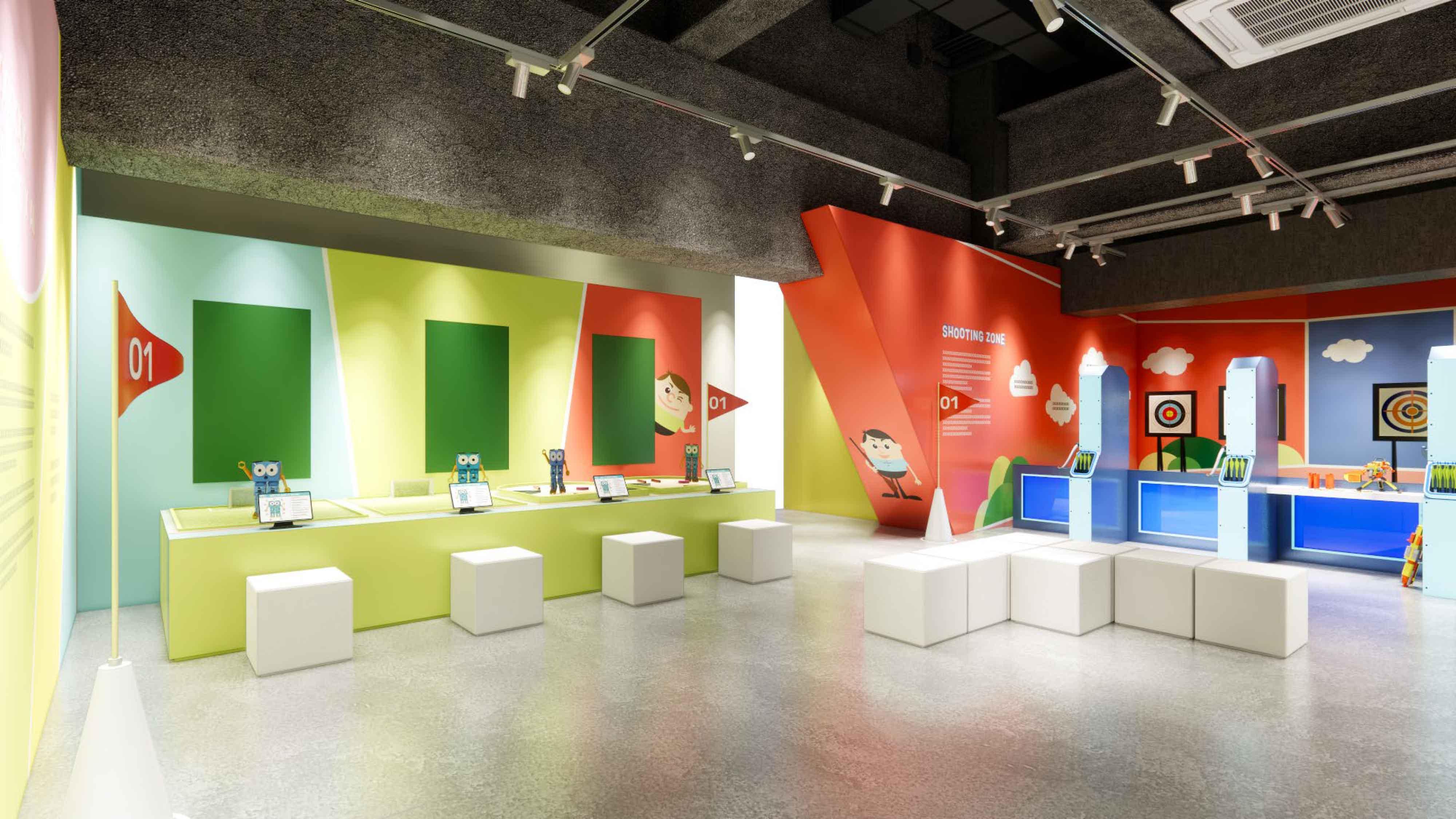 為了令STEM學習體驗更有趣味,「運動體驗館」特設人工智能運動機械人,在佈滿障礙物的迷你足球場上,小朋友要利用編碼程式「訓練」人工智能機械人越過障礙並入球得分。