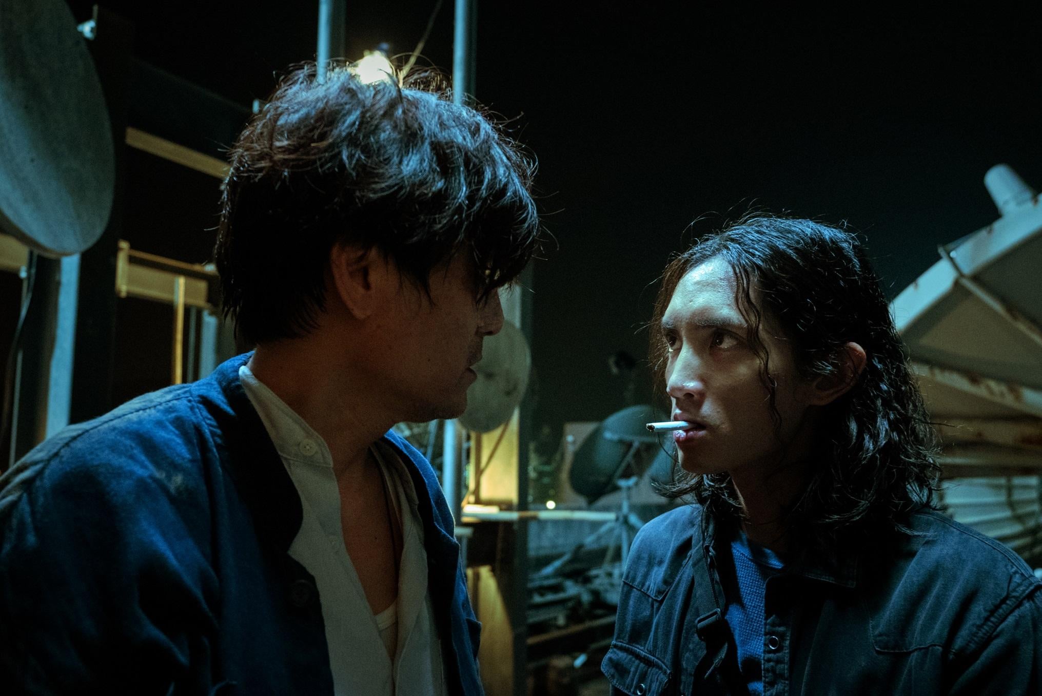 Lokman坦言曾被家棟的氣場霊懾,當鼓氣勇氣踏出一步,發現對方樂於分享。(《命案》劇照)