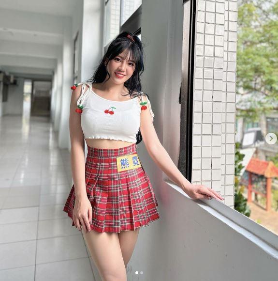 熊霓IG