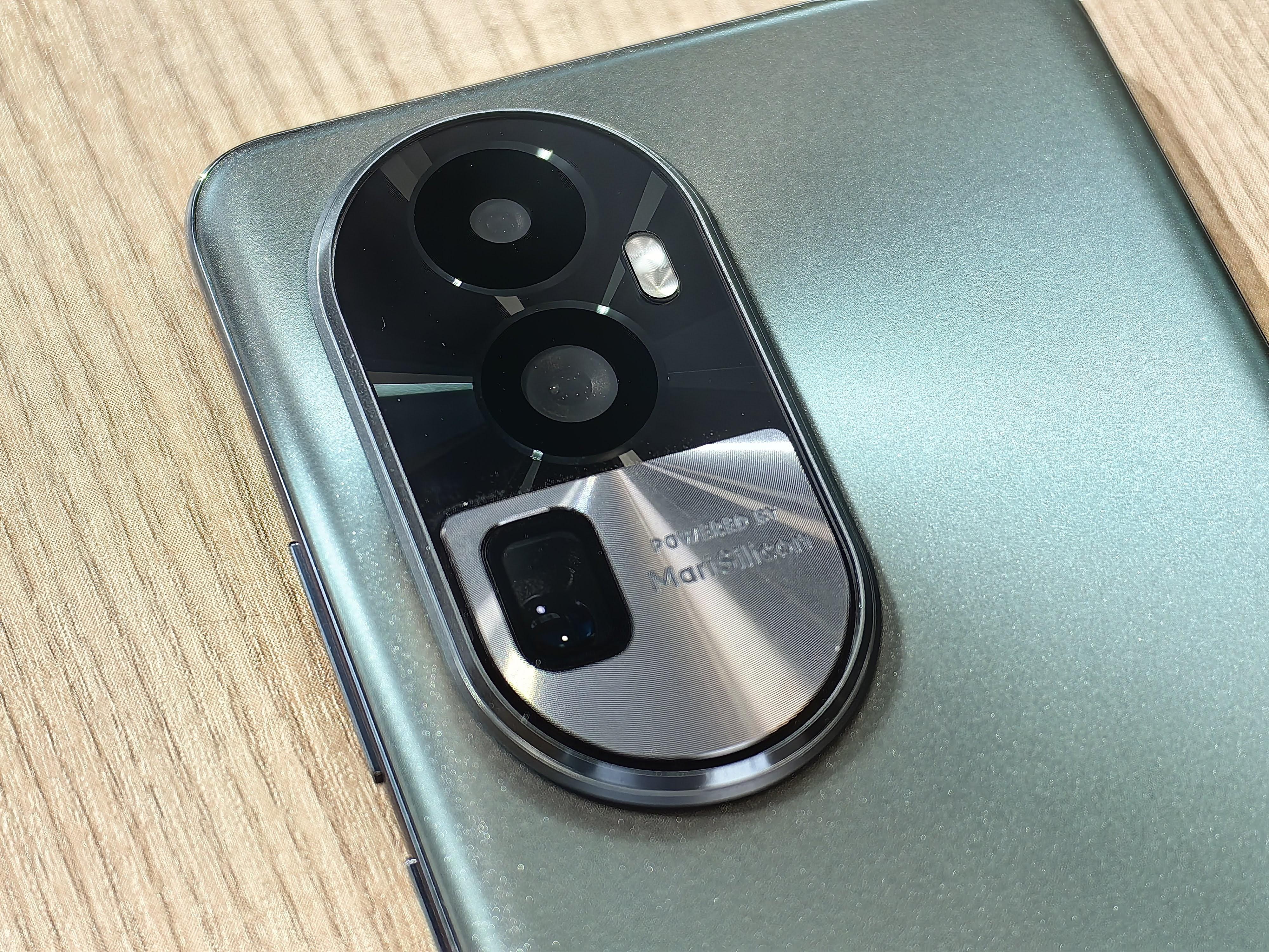 Reno10 Pro+ 5G搭載64MP像素潛望式長焦鏡及OPPO MariSilicon X影像晶片。