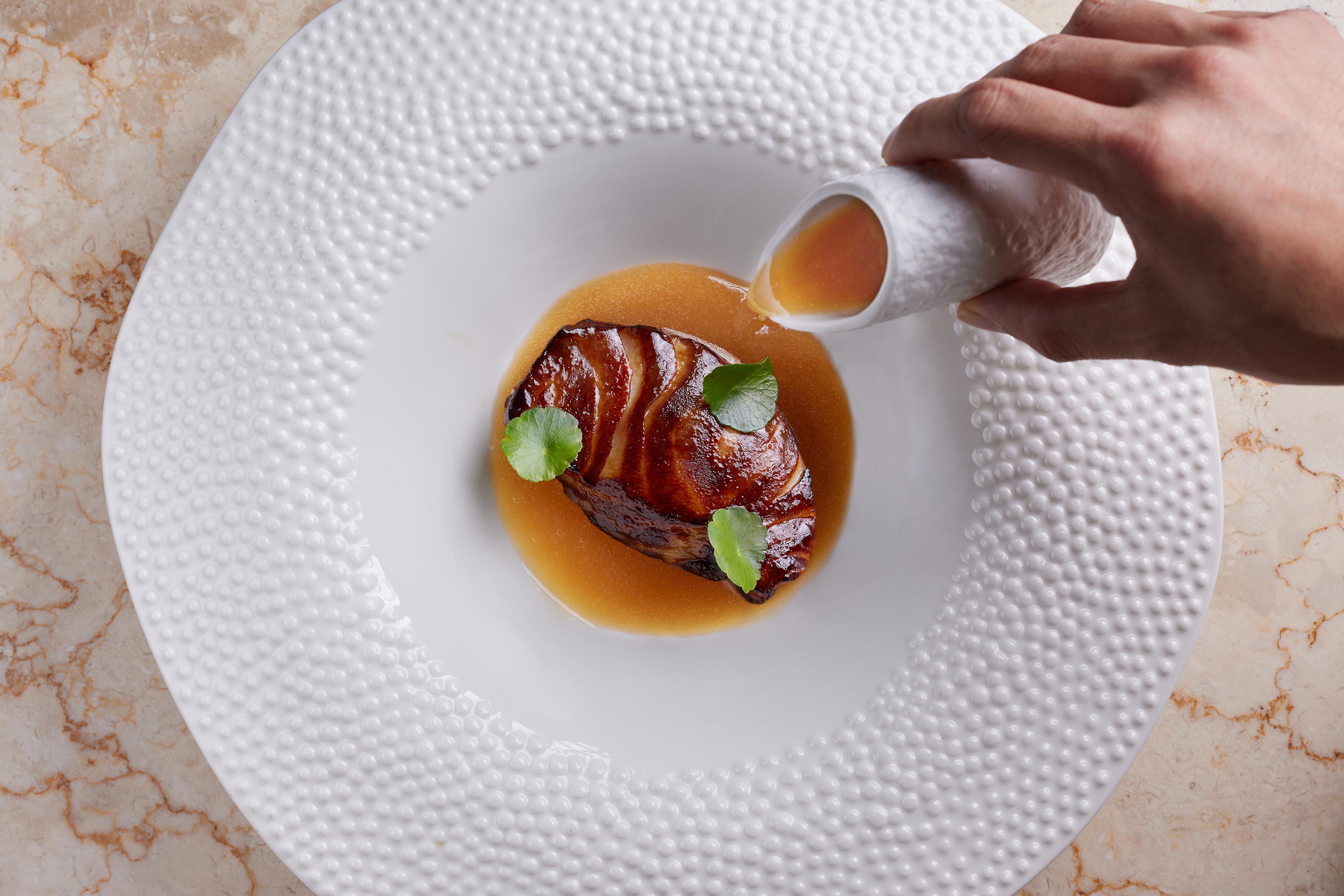 南越酸汁煮炭烤野生圓鱈