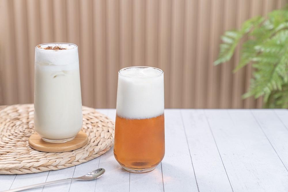 歐蕾系列│使用新鮮鮮奶,調配出口感濃郁、香甜可口的茶飲。人氣款式包括鮮奶茶、黑糖珍珠純鮮奶茶、甘蔗鮮奶等。