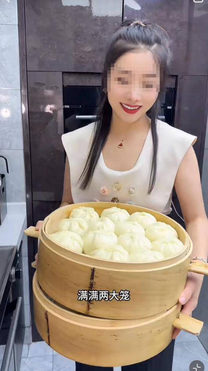 女網紅烹煮奇珍異獸的影片的確為她帶來不少流量,現時她在小紅書的粉絲數量已有近87萬人。(圖片來源:小紅書)