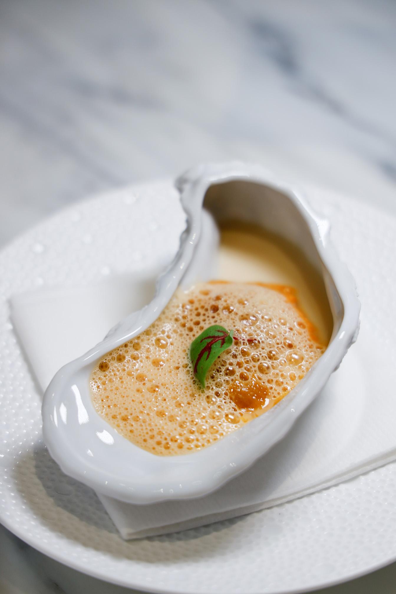 加拿大海膽配高湯蒸蛋