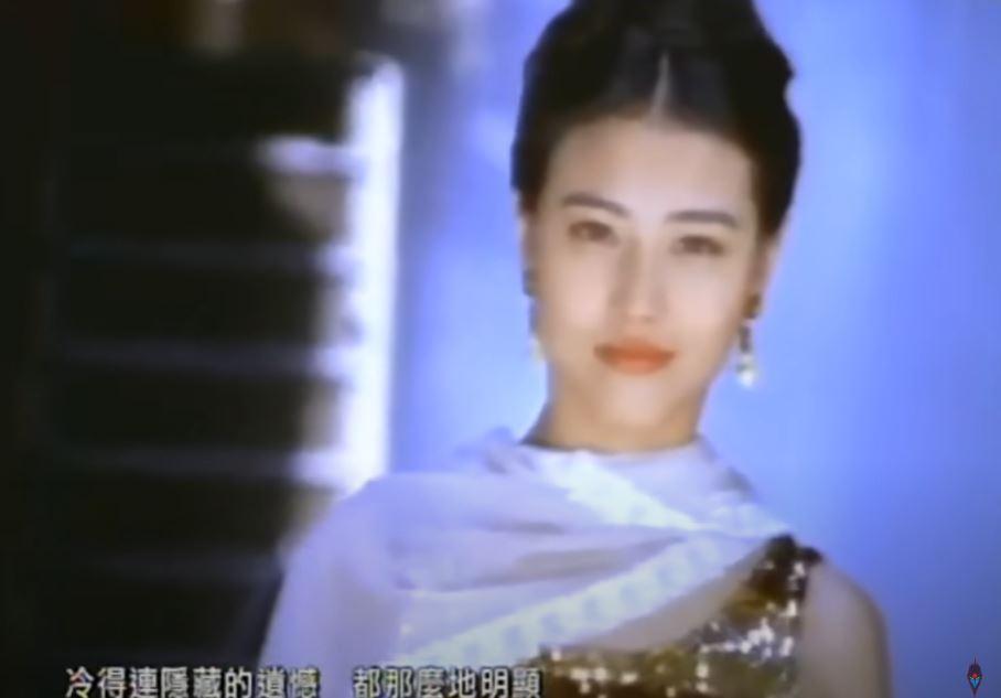 《吻別》MV截圖