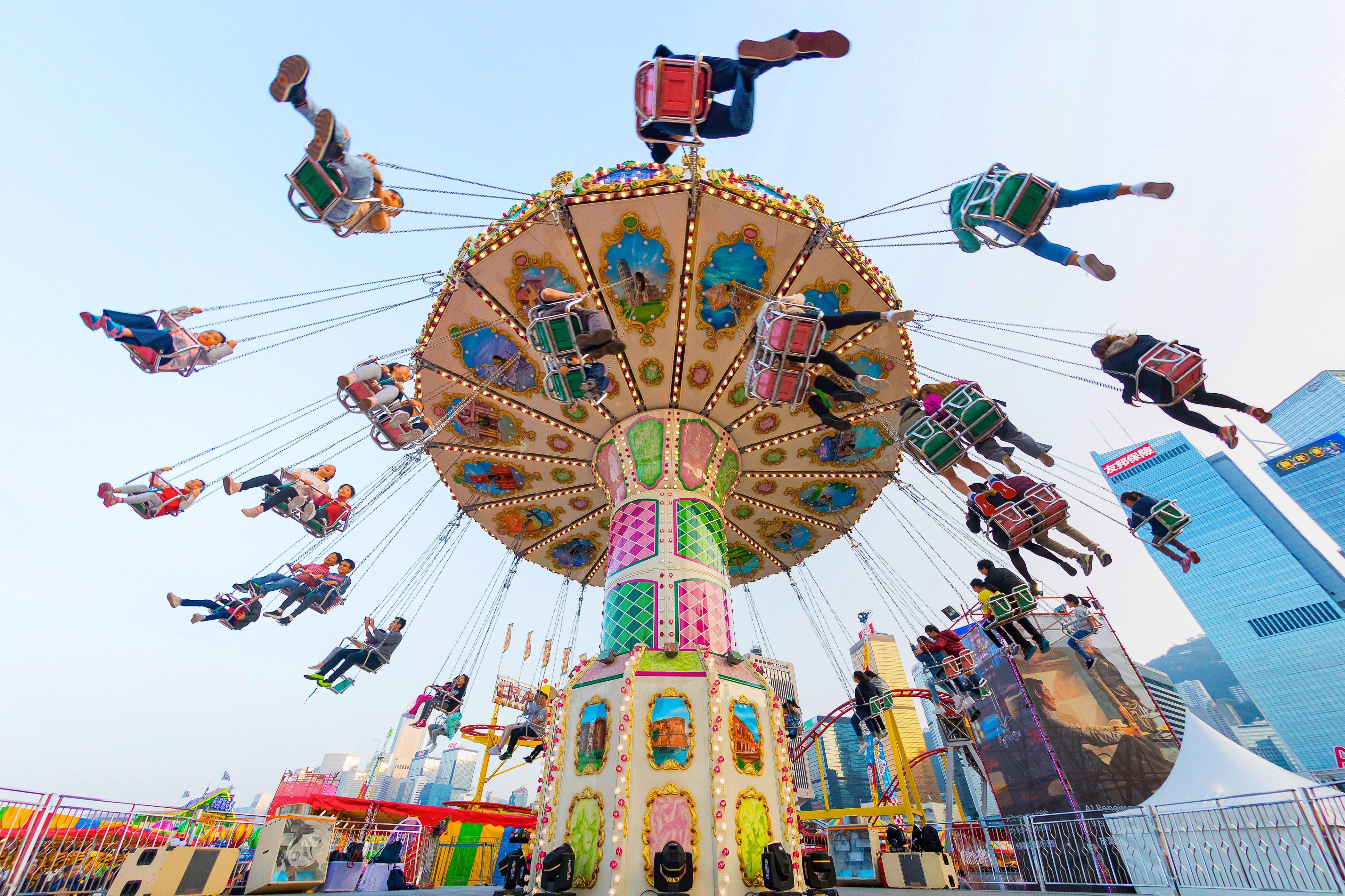 AIA嘉年華2023｜開放時間/網上購票/門票優惠/代幣價錢/場內美食一文睇清友邦嘉年華正式開幕！(多圖) | am730 | am730