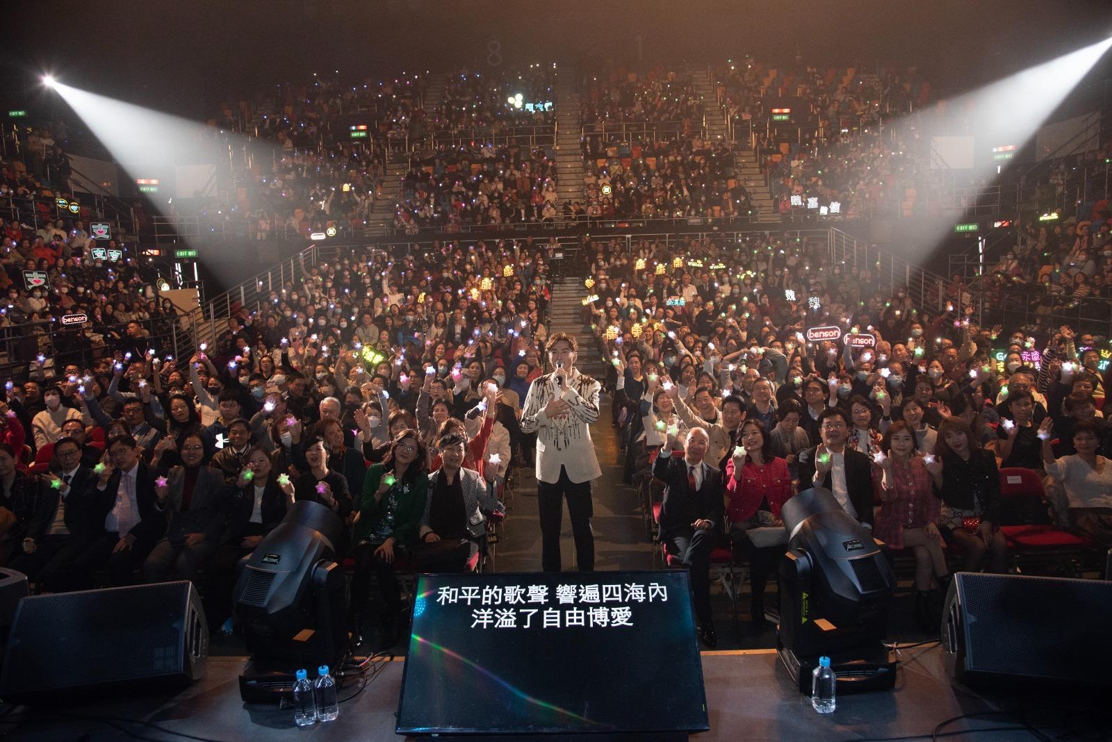 「胡渭康-Love Returns慈善演唱會」昨晚於伊館圓滿結束。