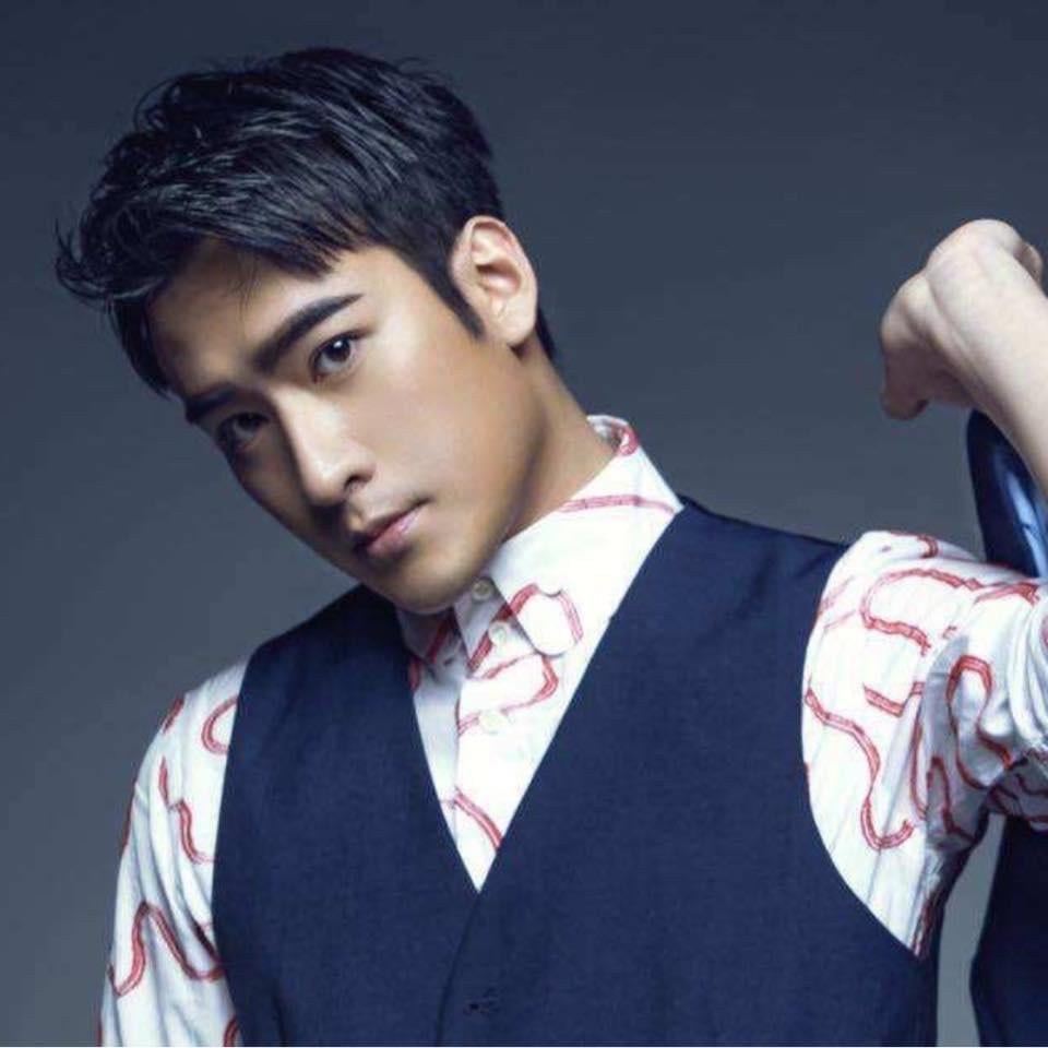 「台版吳浩康」 沈建宏在街市雞檔賣雞腿維生。