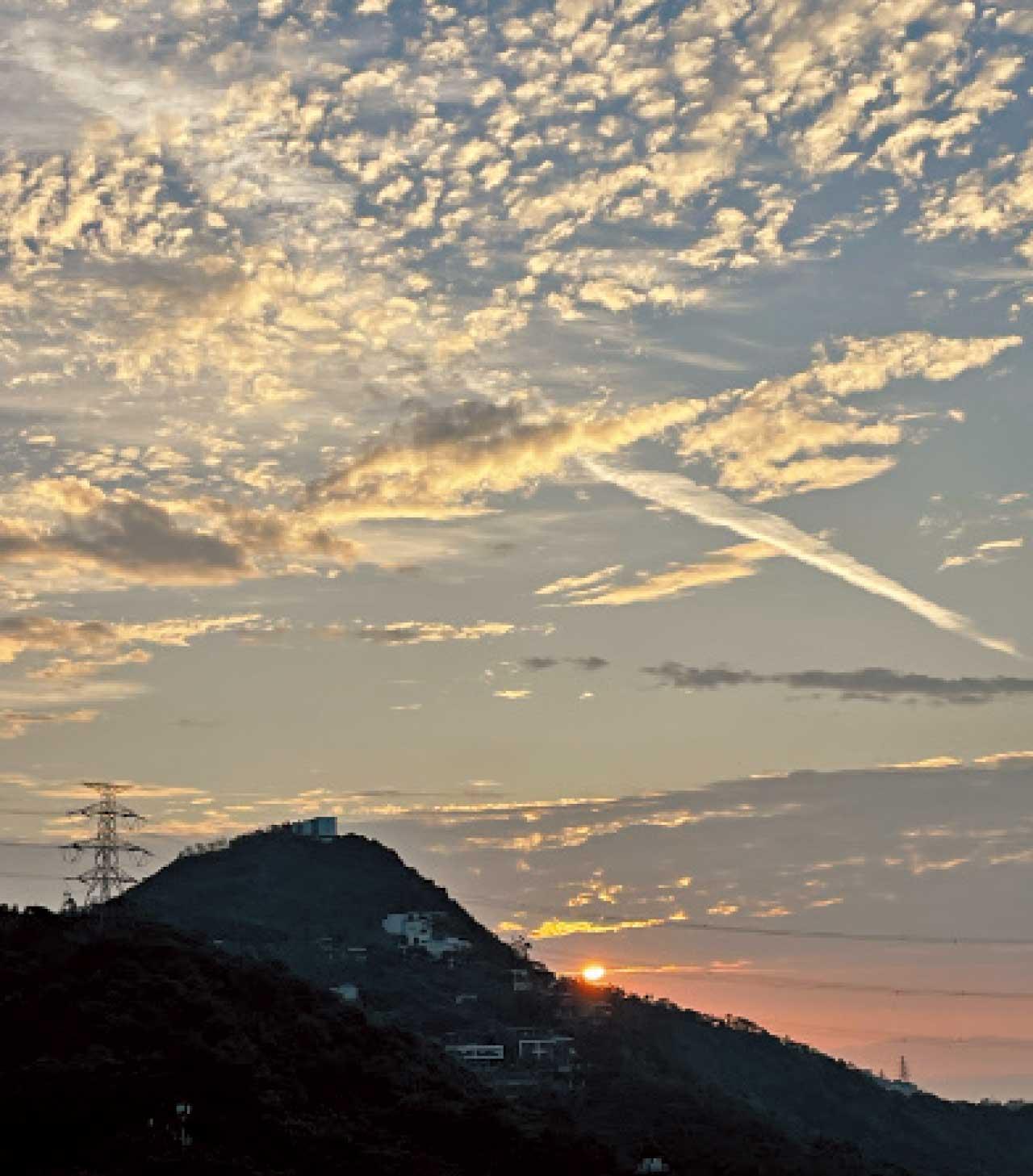 深圳越野賽的日出。