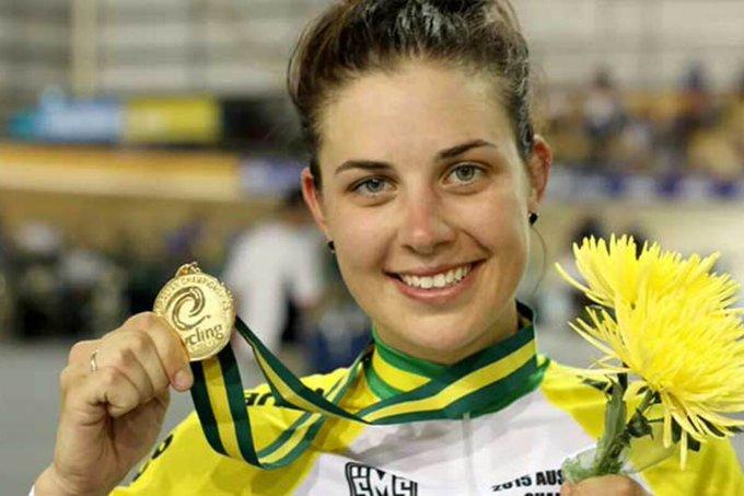 單車世界冠軍丹尼斯被控開車撞死同為單車世界冠軍的妻子賀斯堅斯,二人育有一對子女。(網上圖片)