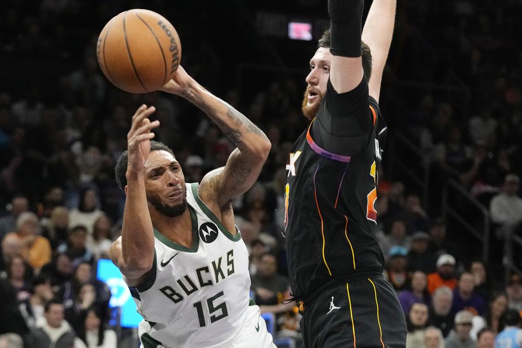 太陽以114:106擊敗公鹿。(美聯社)