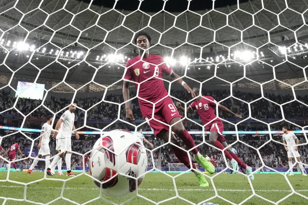 亞洲盃|卡塔爾反勝伊朗晉決賽,決賽鬥約旦力爭衛晚。(美聯社)