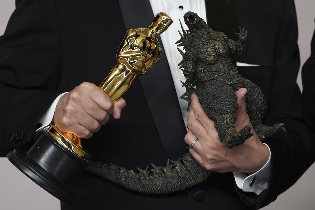 《哥斯拉-1.0》低成本拎奧斯卡最佳視效