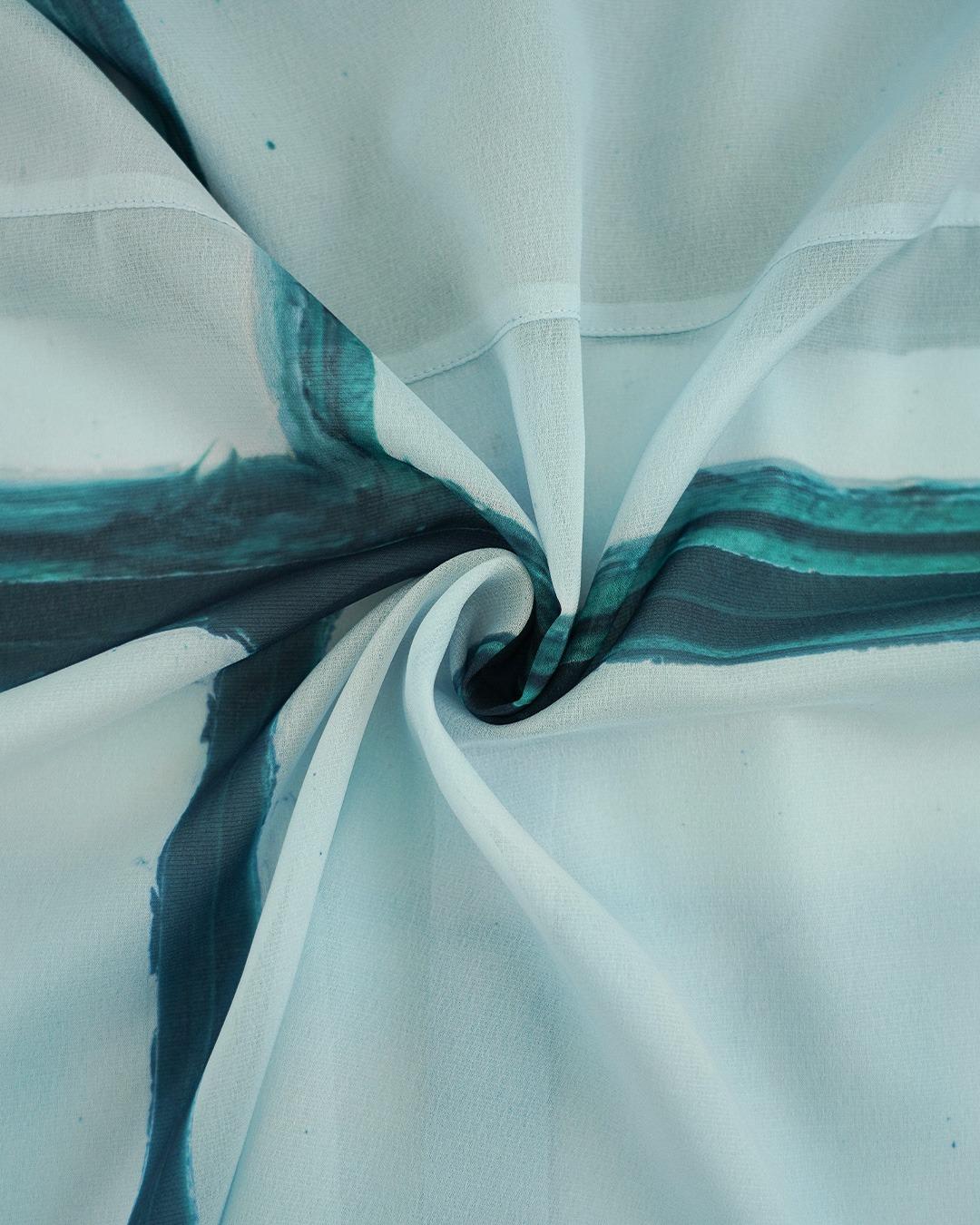 Ethereal Glow系列來自香港天星碼頭的格窗。