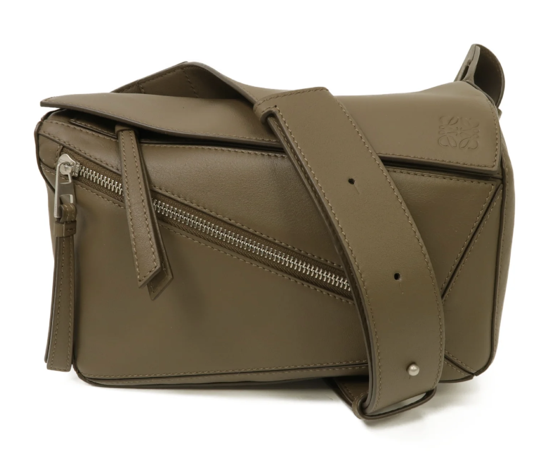 LOEWE 牛皮皮革Small Puzzle Bumbag銀扣肩背袋棕色 $12,800