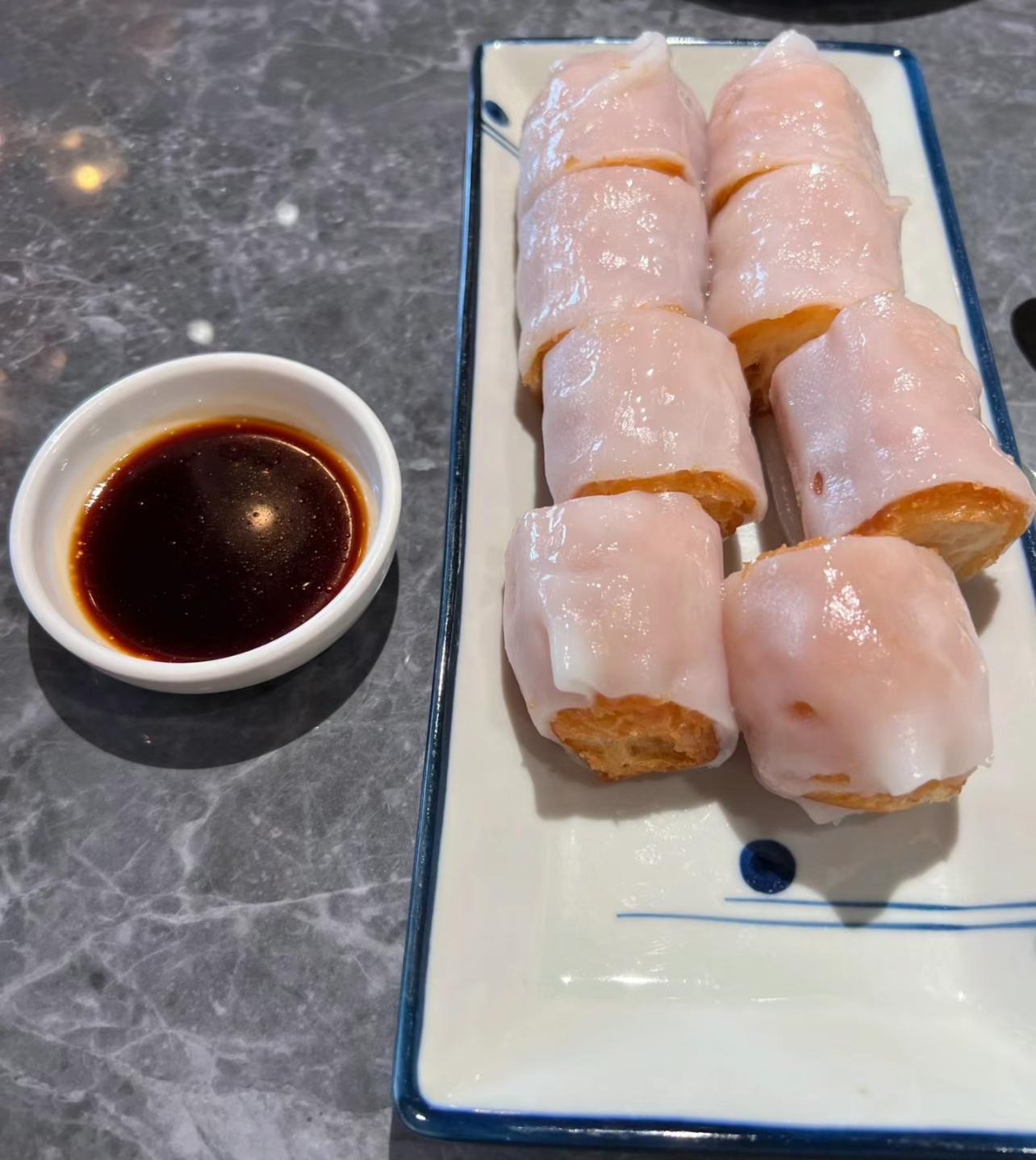 港男食炸兩春卷撈麵 埋單盛惠$XXX堅稱抵到爛 網民：做咗水魚都唔知｜網上熱話 | am730