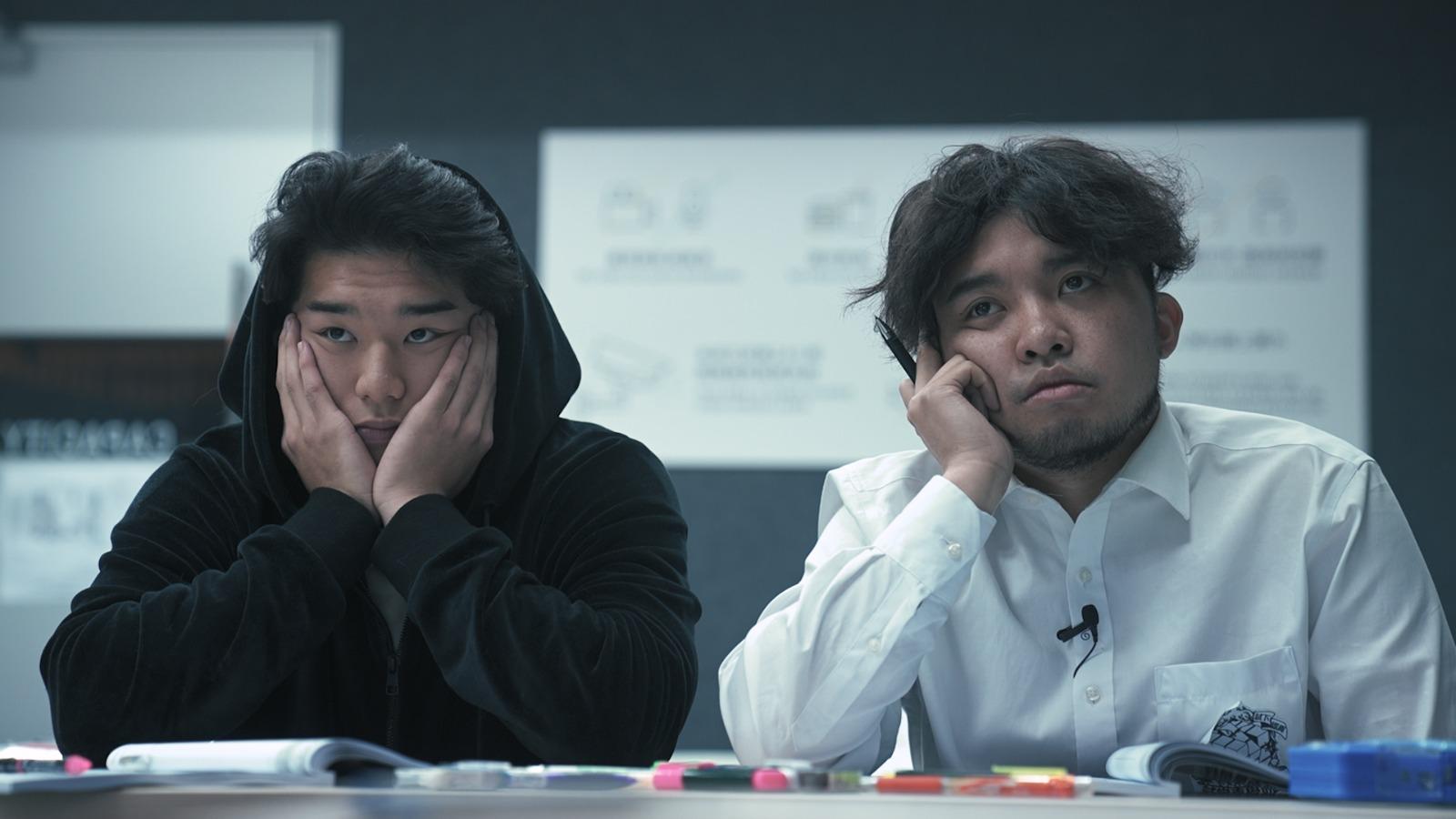 《公開試當真》男主角滕毅康因為盜涉被捕,所以缺席所有宣傳活動。