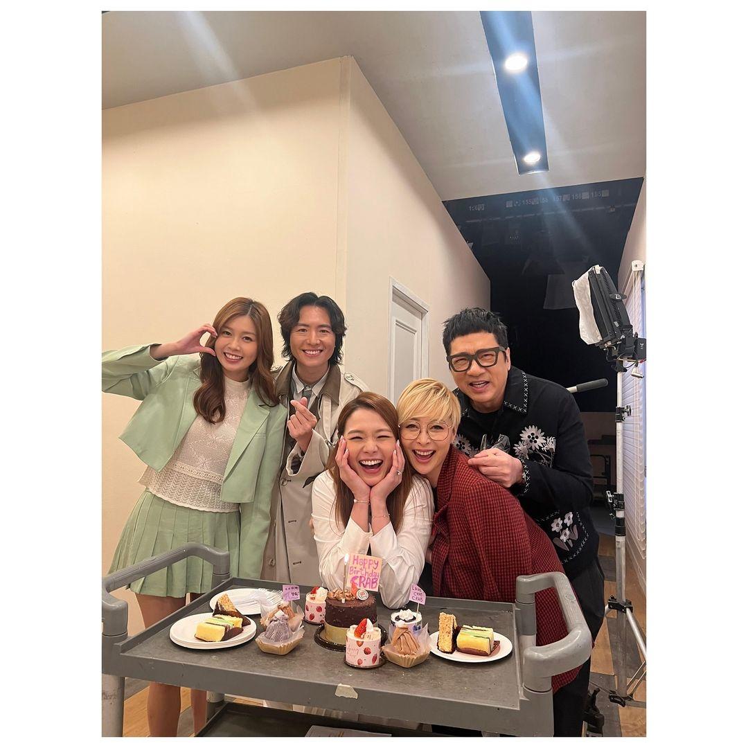 呂慧儀生日獲劇組及朋友輪流和她慶祝。