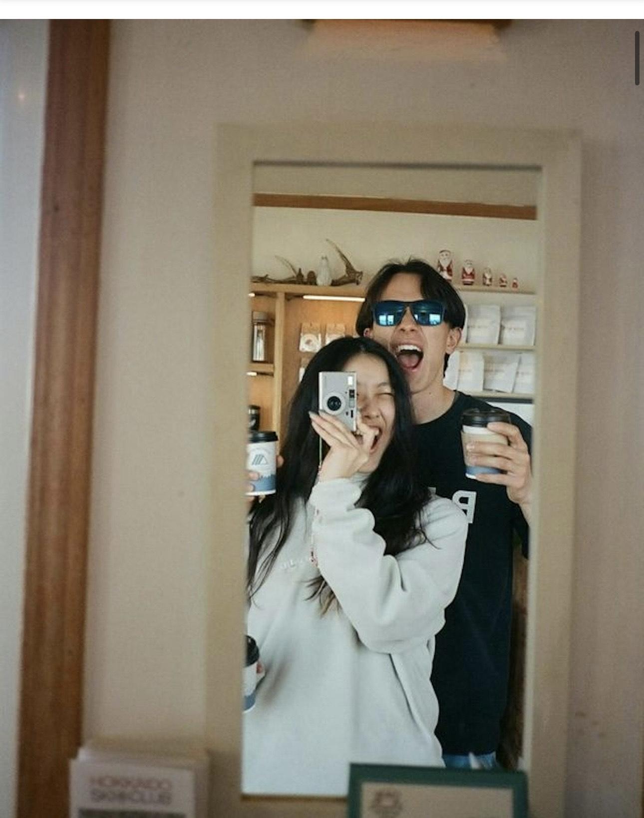 疑似康堤與日本男友的照片早前在網上流出。