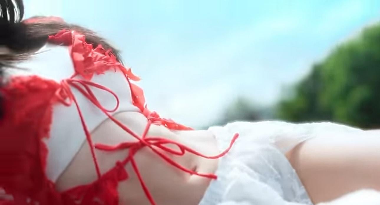 林明禎《ON CLOUD NINE 》MV截圖。