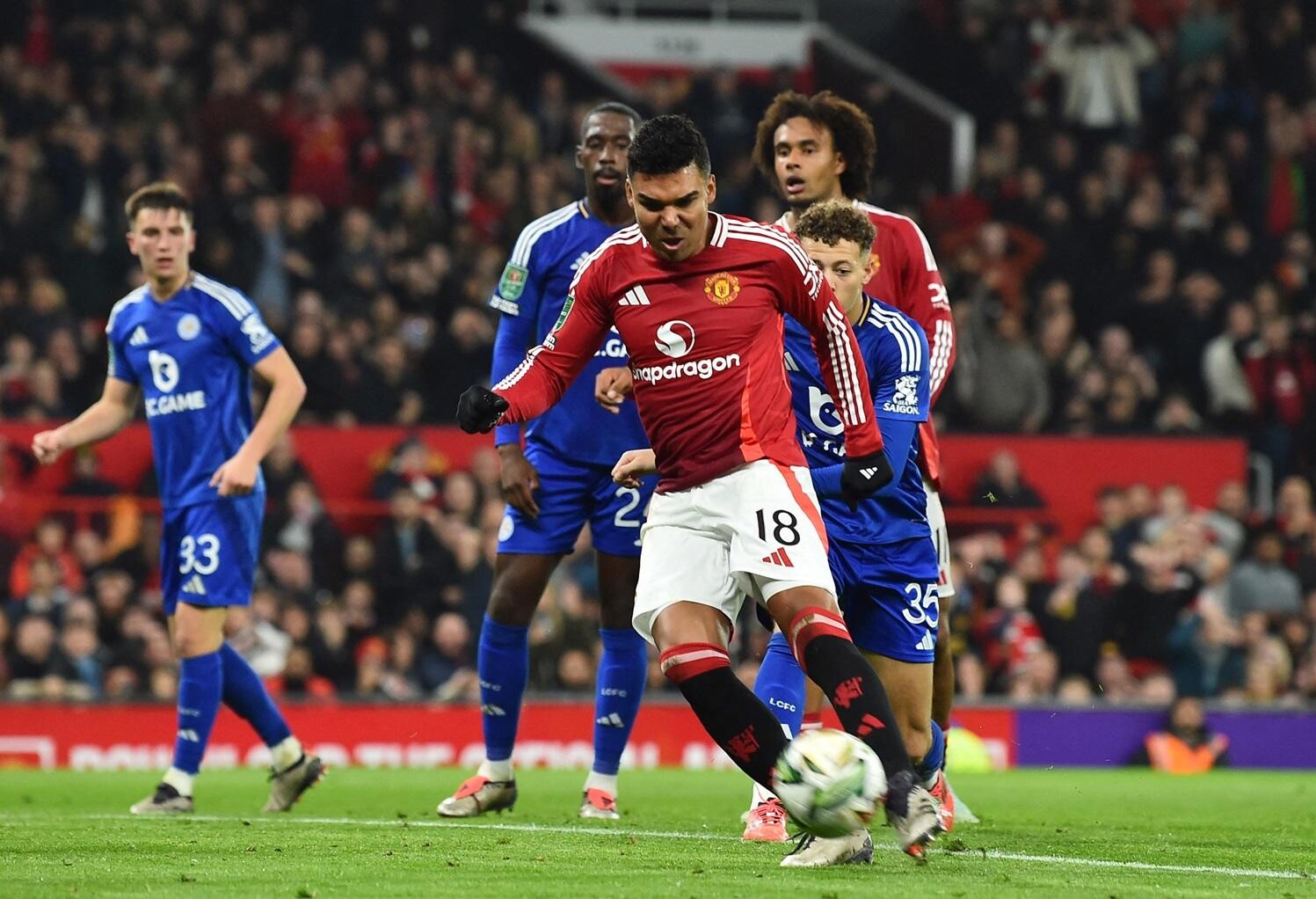 卡斯米路梅開二度令曼聯領先4:1。(路透社)