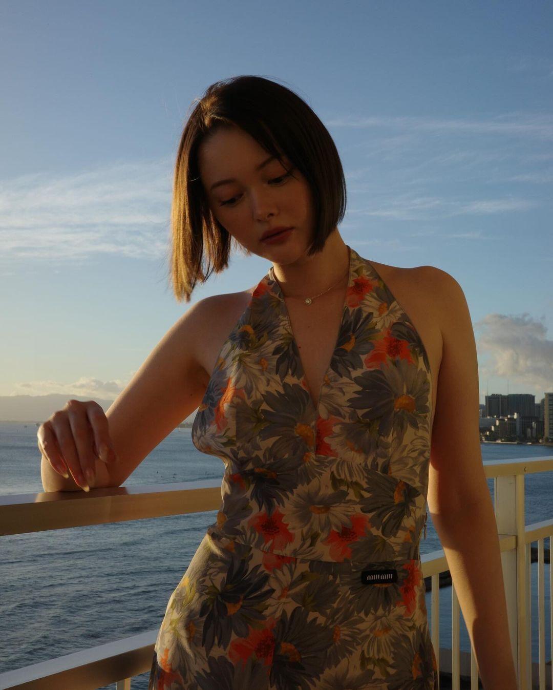 玉城Tina與圈外男友拉埋天窗。