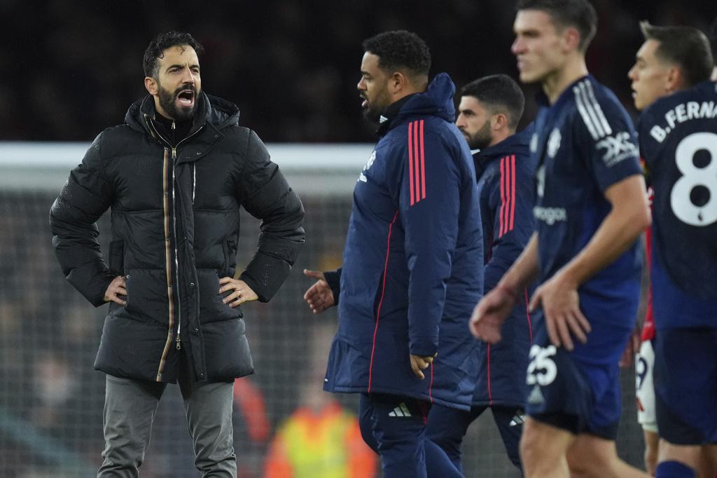 艾摩廉上任曼聯第4場首次輸波。(美聯社)