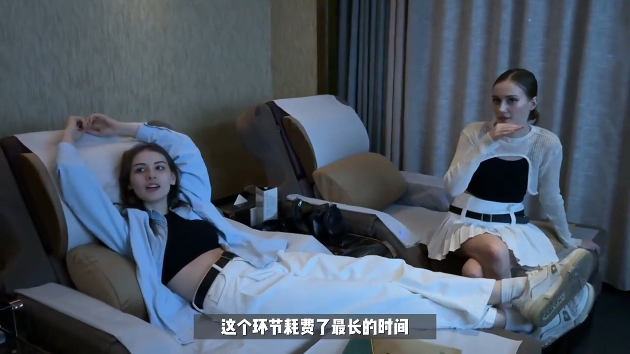 白俄羅斯美女娜美與田軍不時分享近況。