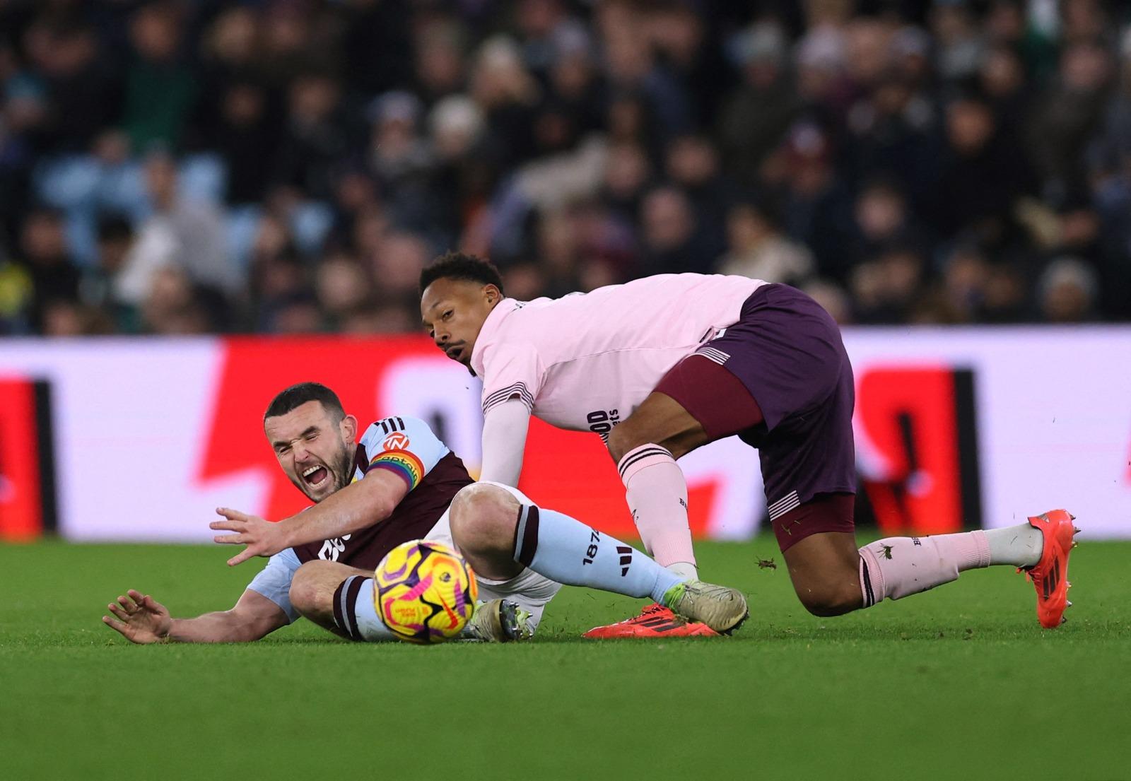 阿士東維拉主場3︰1挫賓福特,自10月尾以來首次報捷。(美聯社)