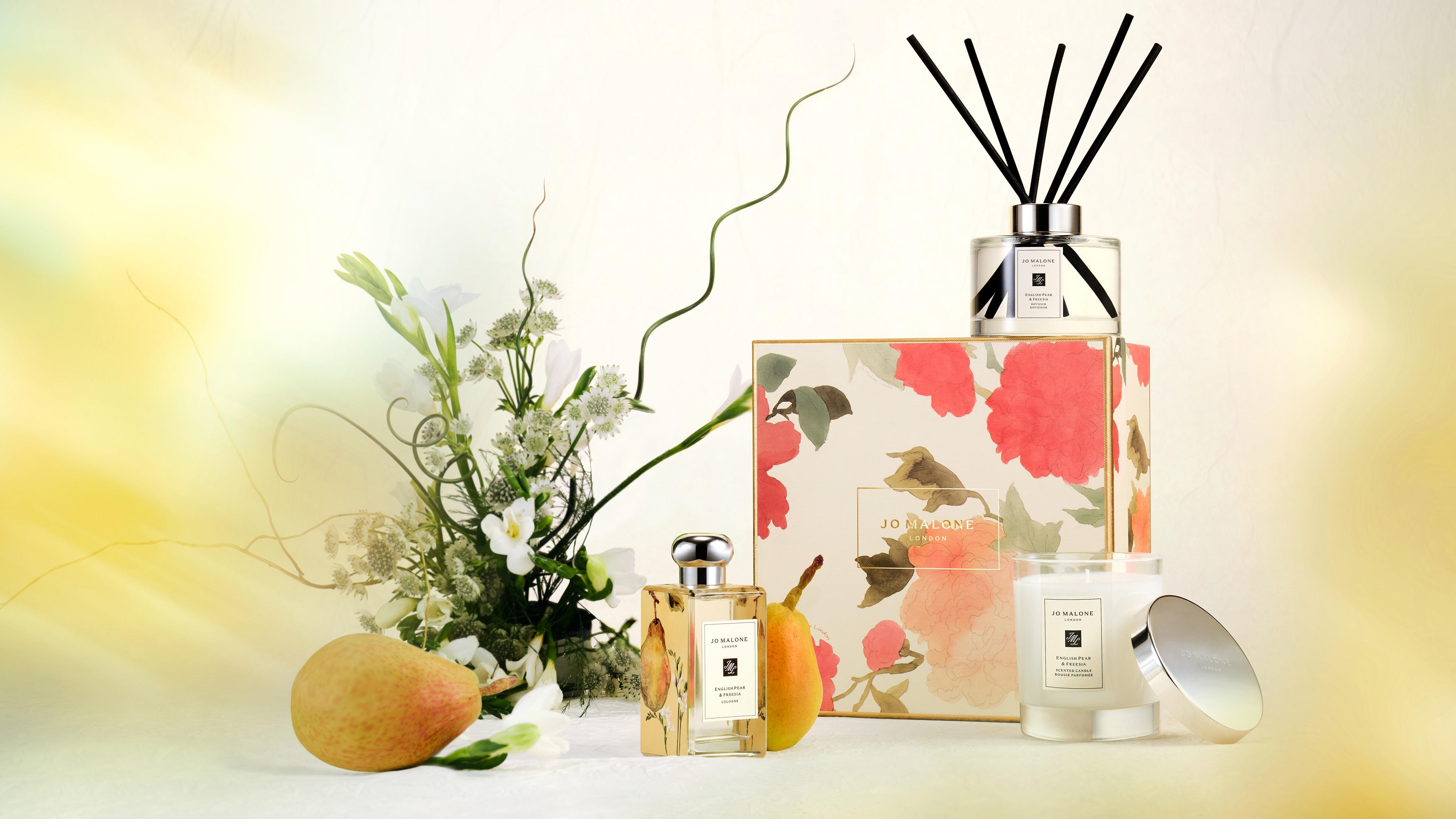 蛇年限定美妝|Jo Malone London 英國梨與小蒼蘭古龍水—繁花盛綻限量版系列 $1,405/100ml