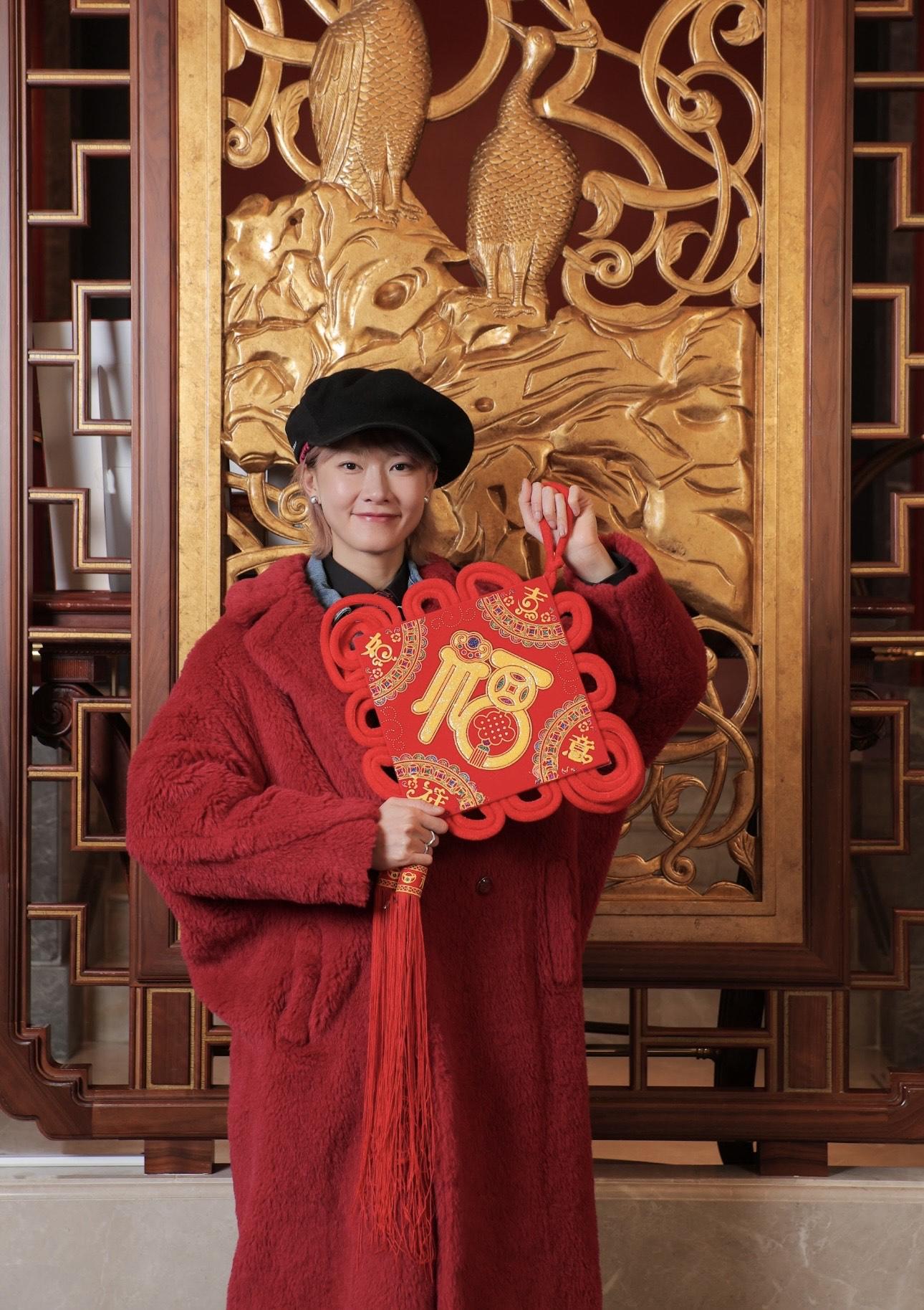 廖子妤蛇年目標考車學裁縫。