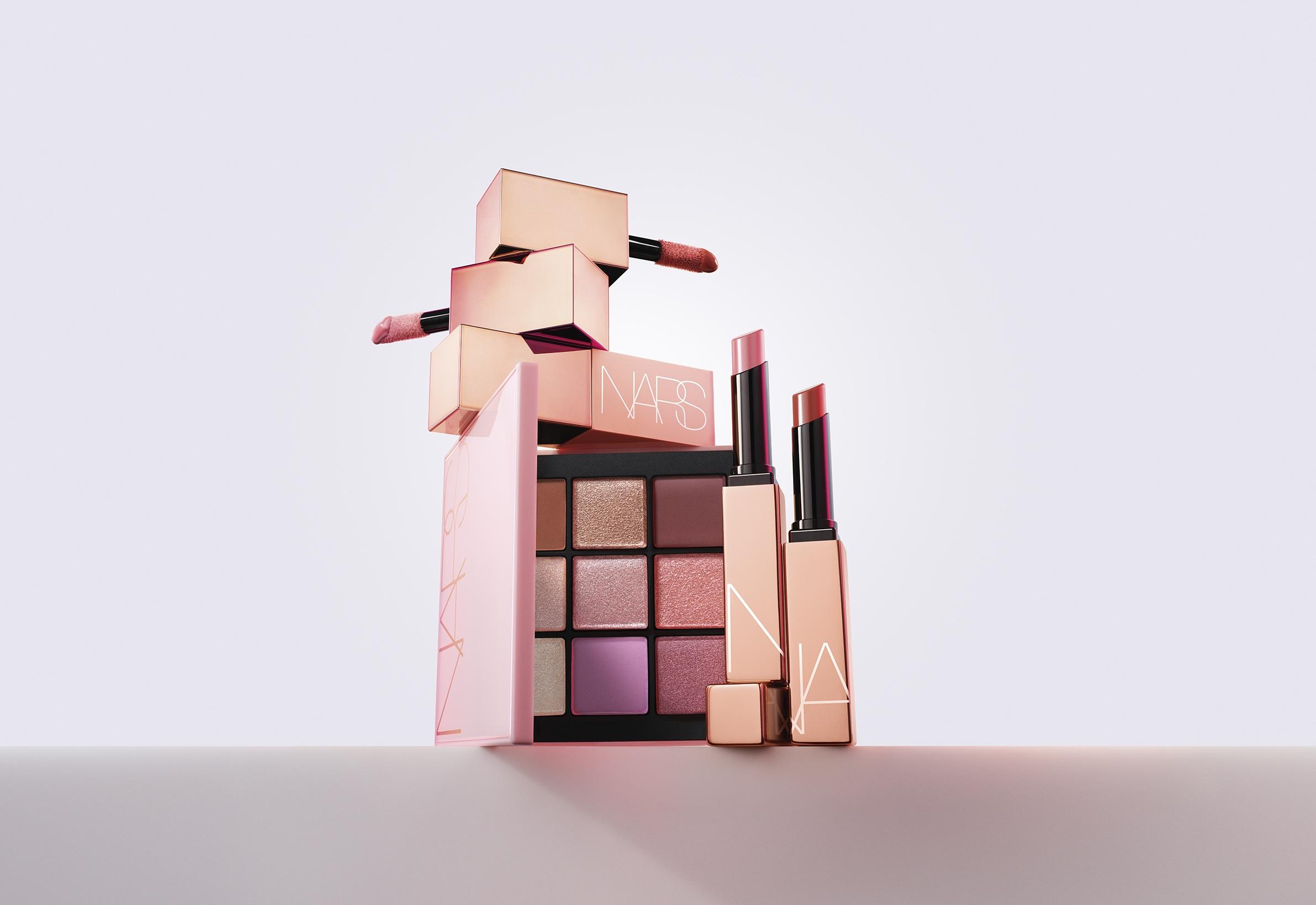 蛇年限定美妝|Afterglow悅光誘惑眼影組合$500、悅光水凝唇膏$280