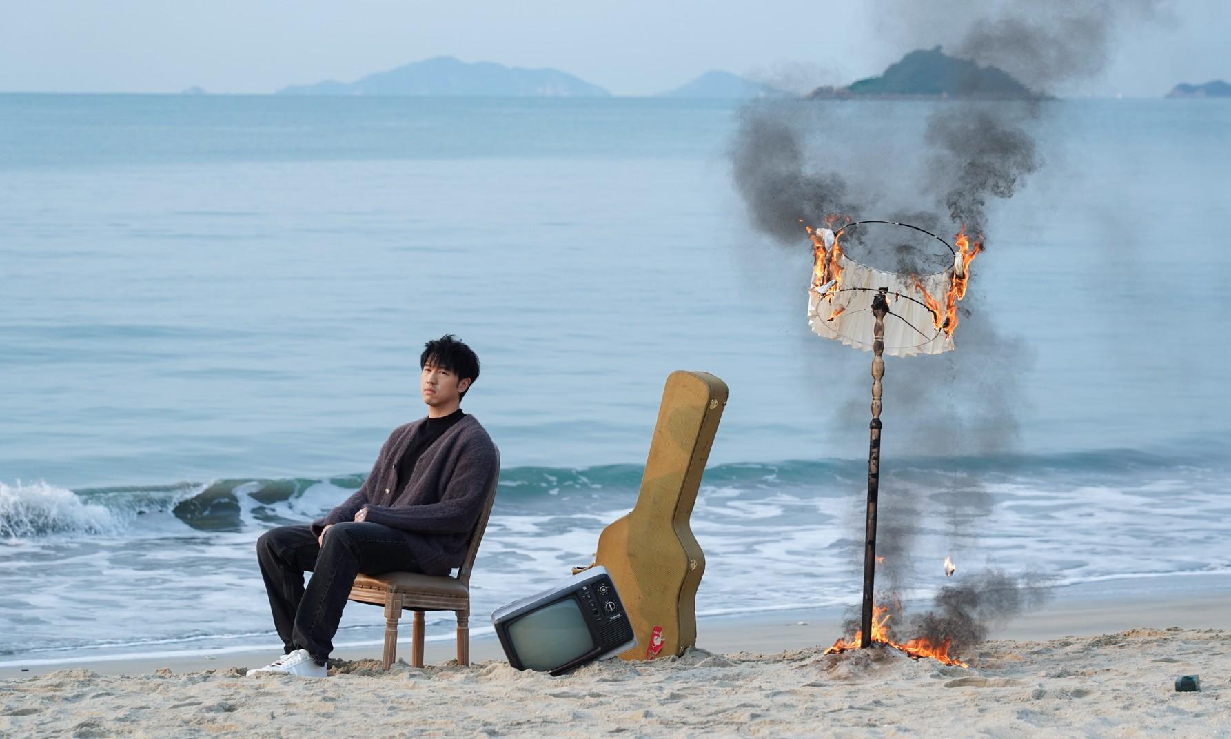 馮允謙與未婚妻鬧分手？新歌歌名有聯想| am730 | am730