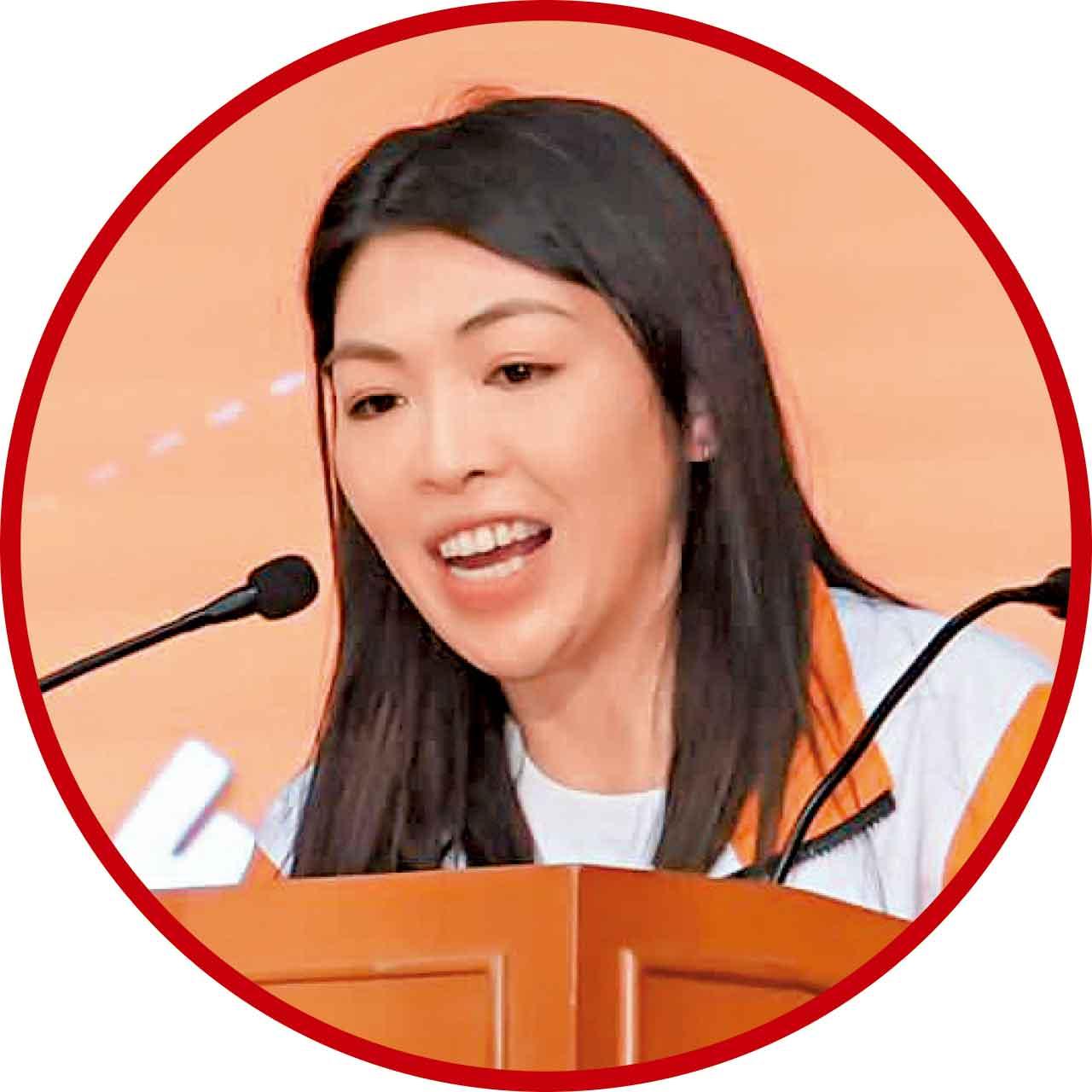 保良局李何芷韻