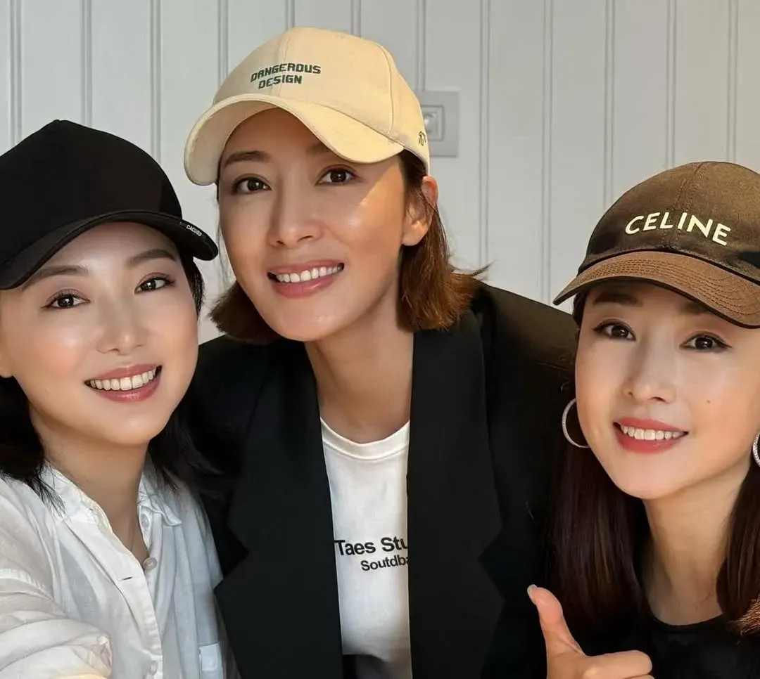 《名媛望族》Re-U