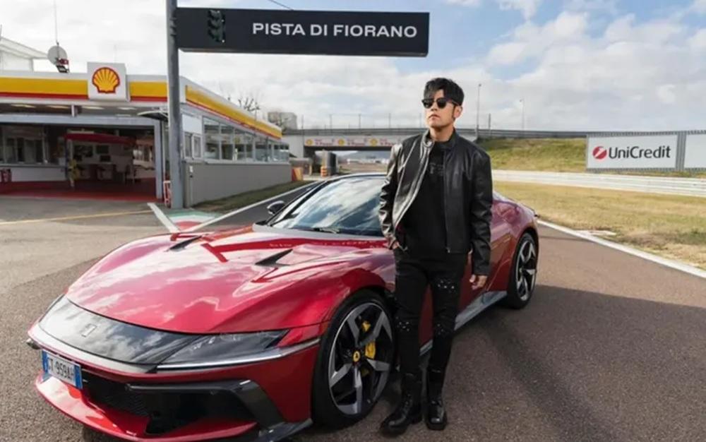 首位亞洲藝人成為法拉利家族成員。