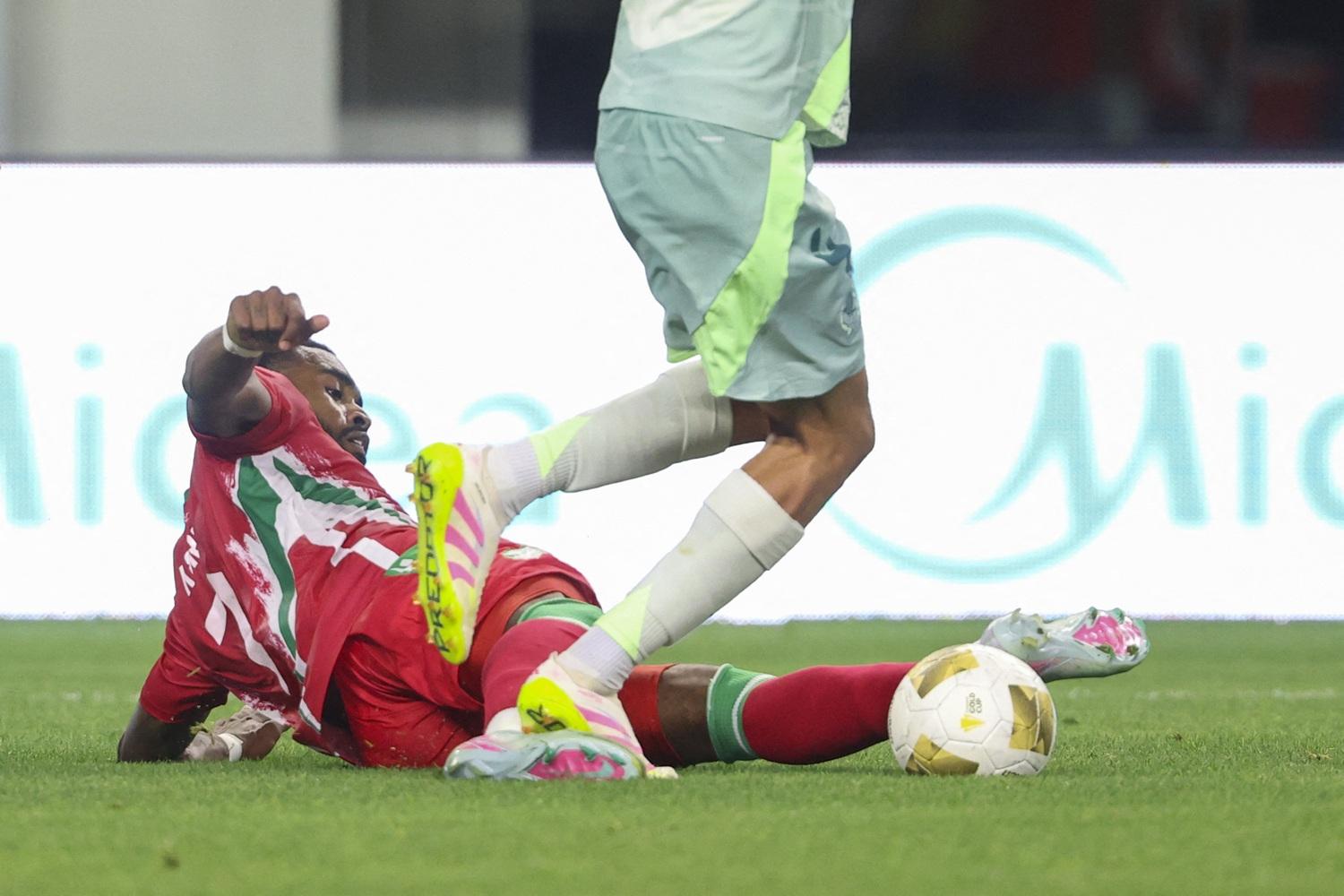 墨西哥2:0贏蘇里南。(路透社)