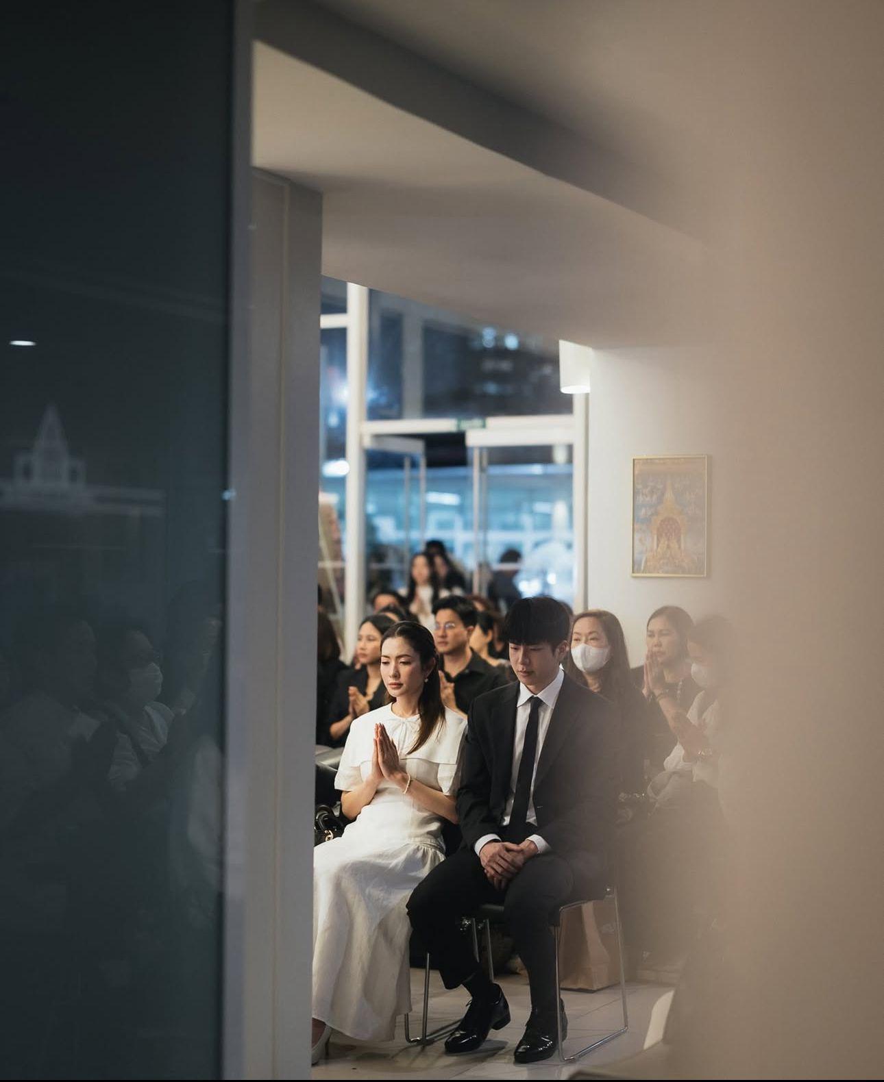 受喪母打擊的Nonkul於6月6日在靈堂度過29歲生日。