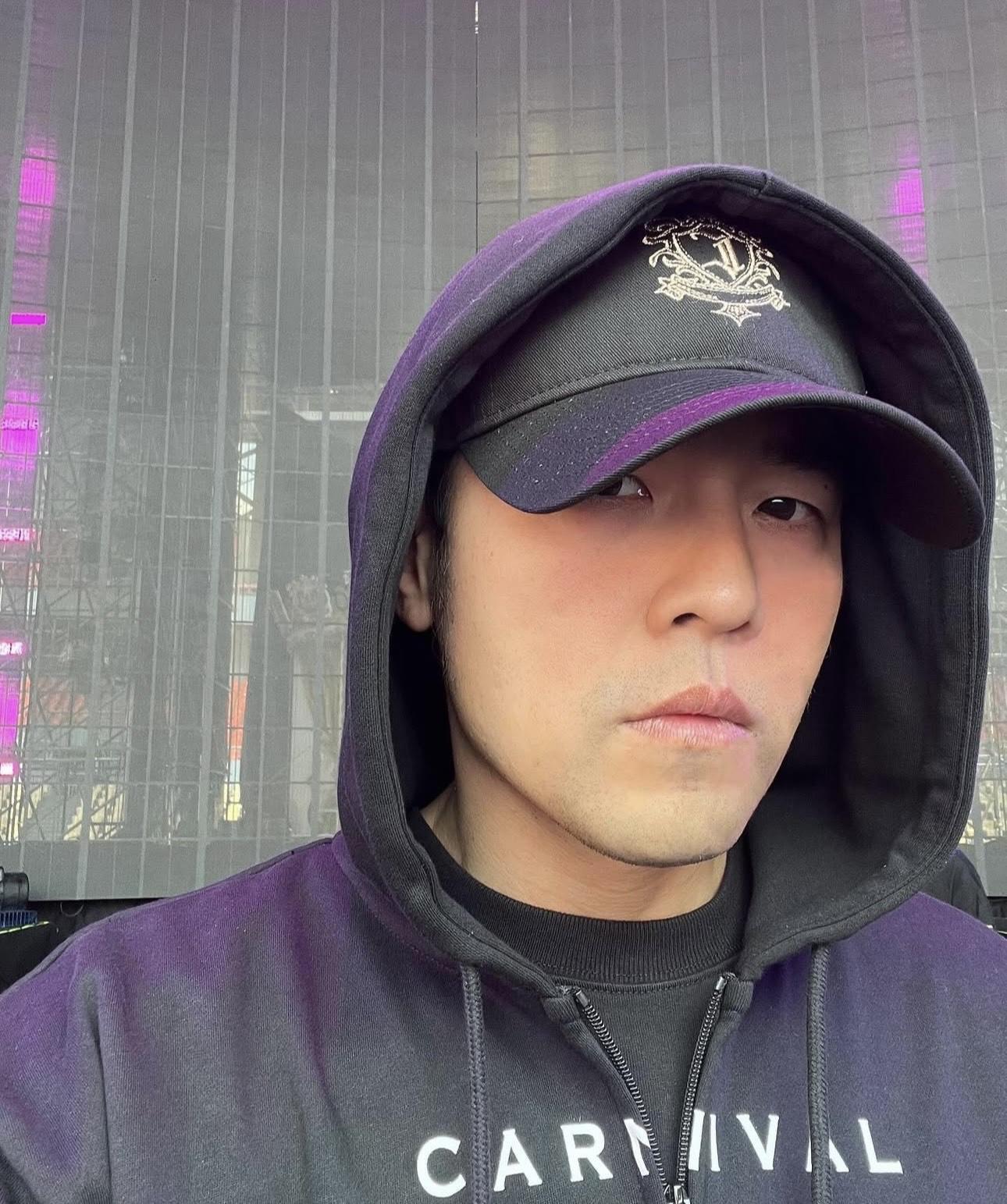 周杰倫近來為香港站的演唱會積極綵排。