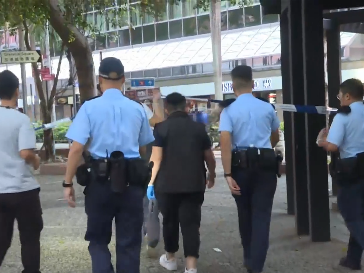 警方到場調查。(有線新聞截圖)