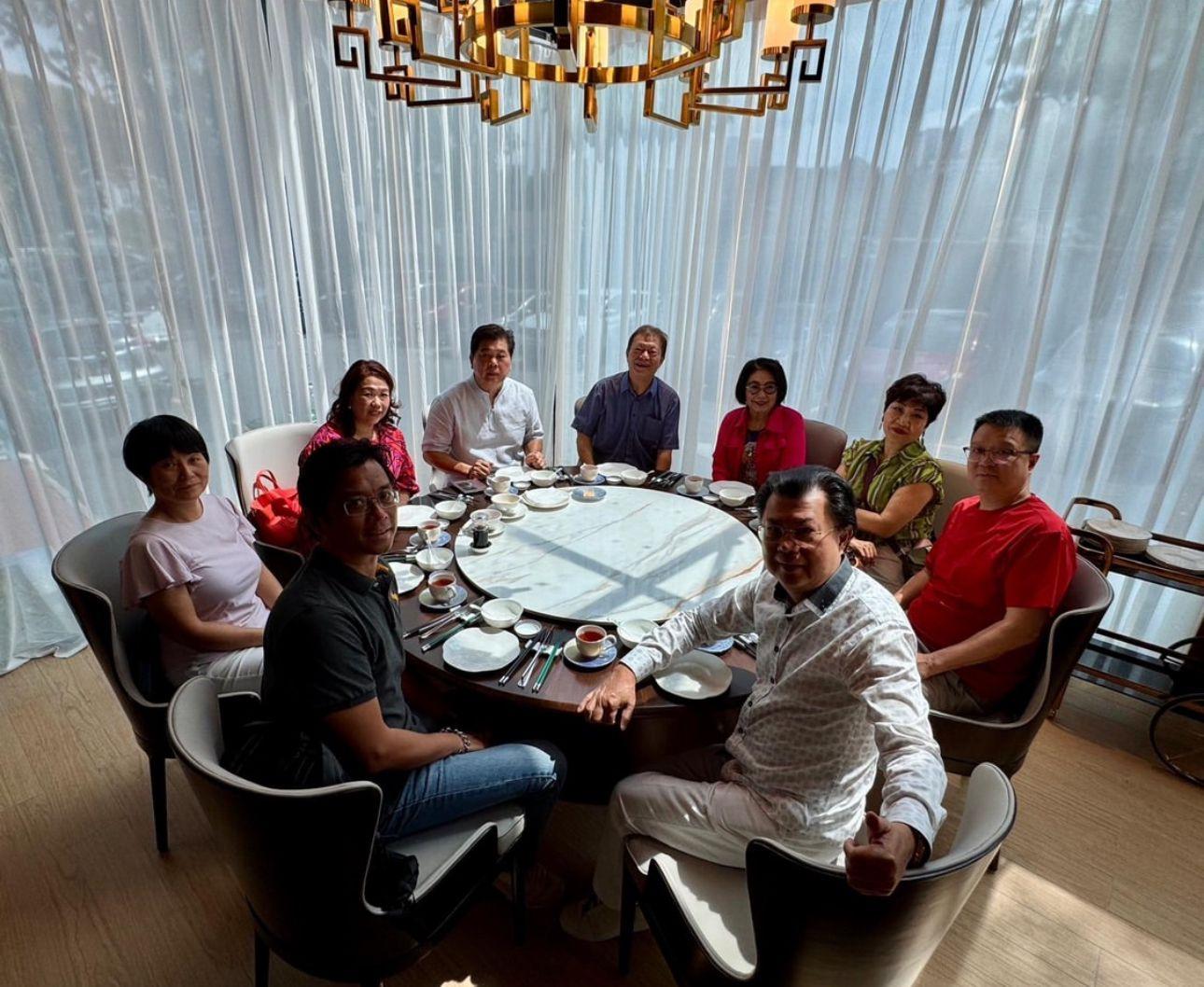 阿燦打造的飲食娛樂基地已開始試業。