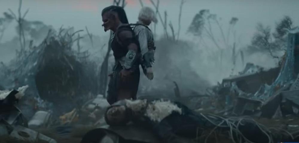 孭住半身的艾麗芬寧尋找回到家鄉星球的出路。