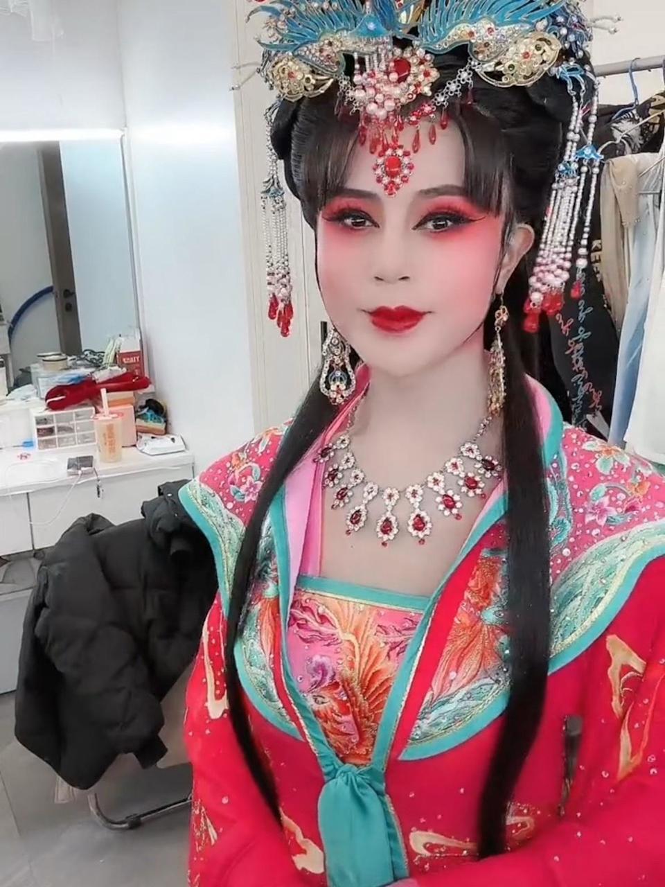 擁有百萬粉絲的內地反串網紅羅大美,2023年遭人劫財殺害