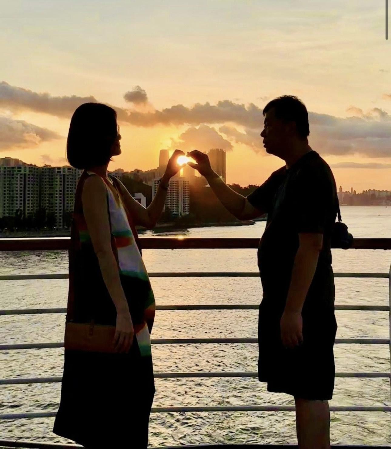 48歲方健儀腹部隆起惹懷孕揣測。