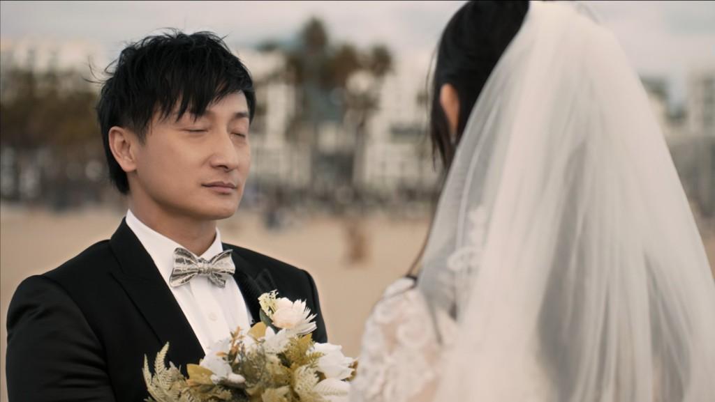 節目中播出方力申與葉萱婚禮的畫面,展開人生新一頁。