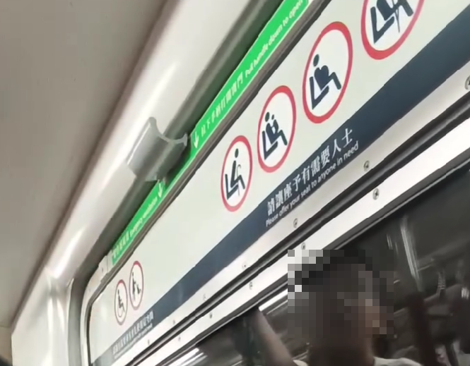 港鐵內地乘客突然打開車廂緊急窗惹驚魂(@l7l_ivn.0509y Threads影片截圖)