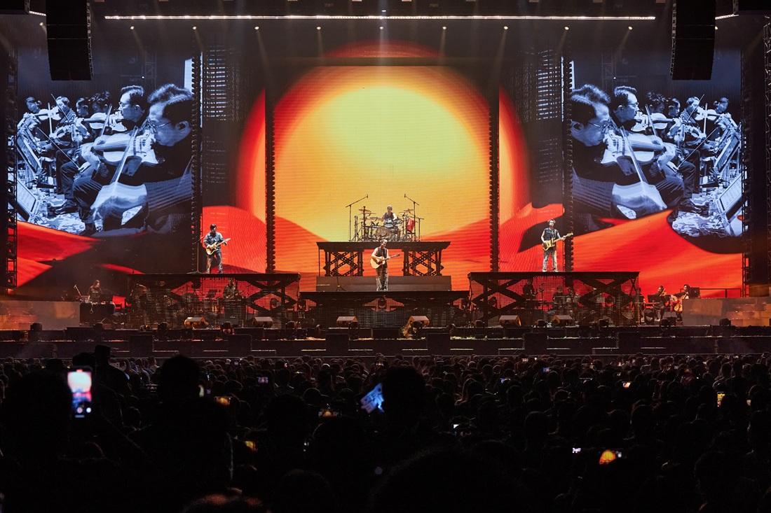 Dear Jane大唱新歌經典歌,樂迷興奮大合唱。