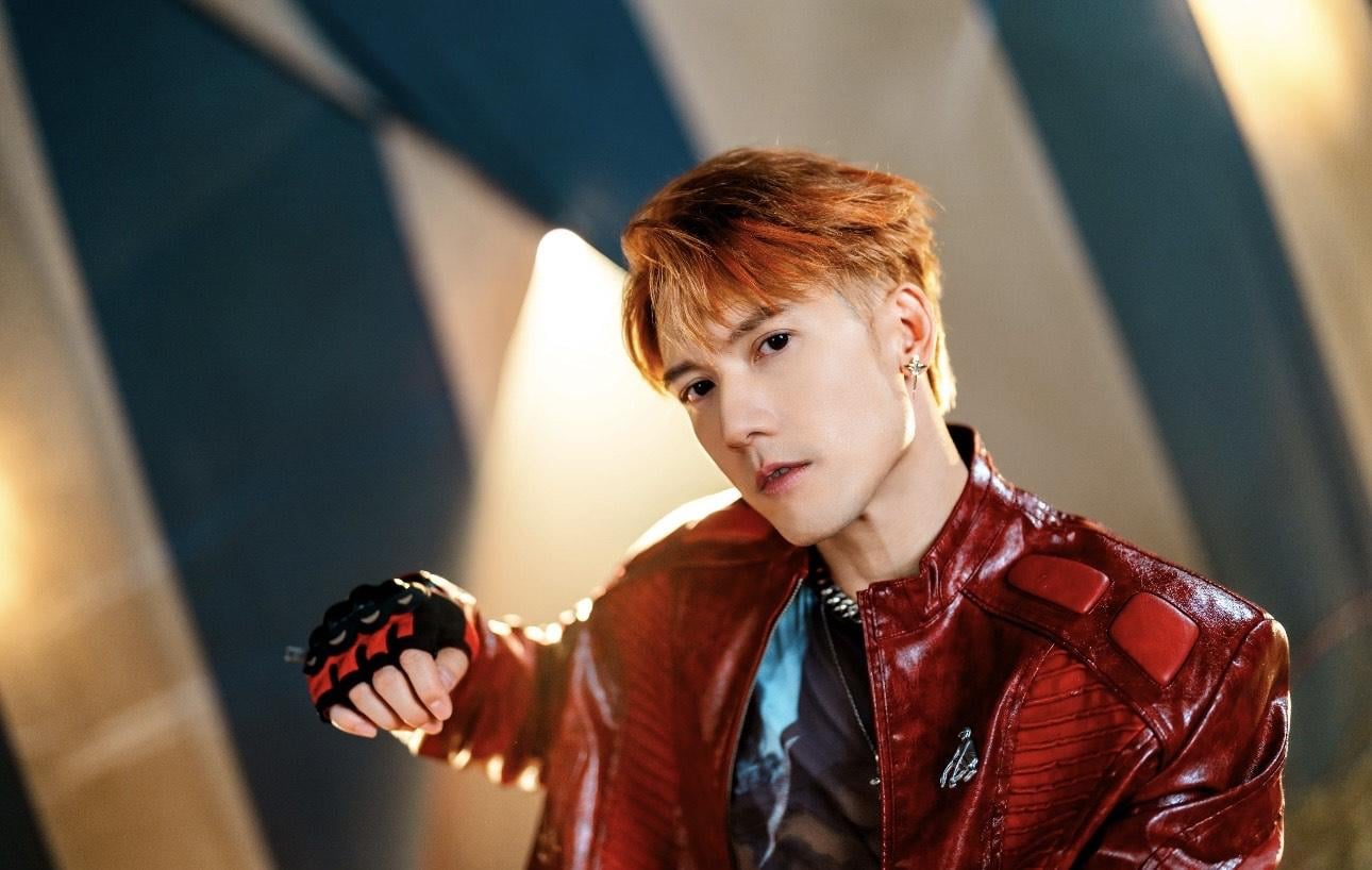 關智斌推出演唱會主題曲 《夢不落派對》。